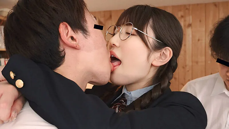 浦上ひのりのキス・めがね画像（1fthtd00159）#2