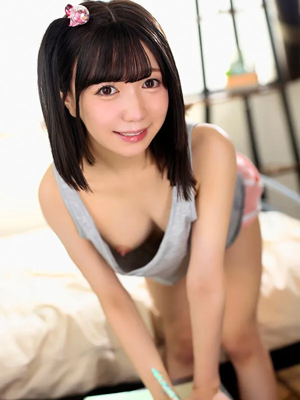 日向由奈の胸チラ画像（ajvr00302）#2