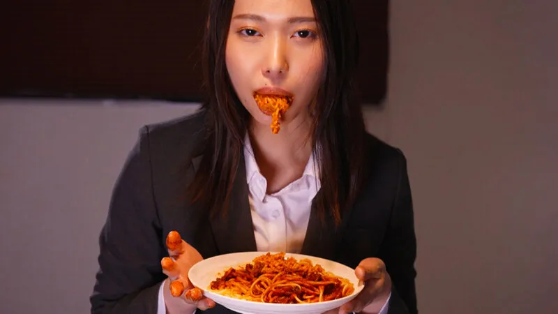 三池小春のスーツ画像（ftid00027）#13