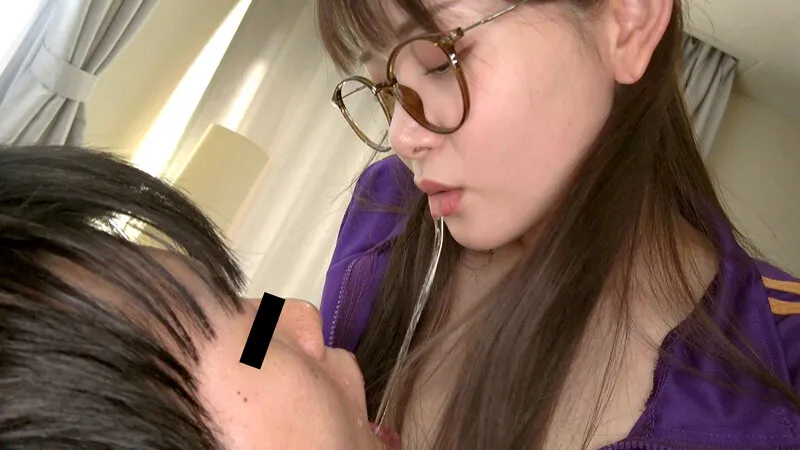静河のめがね・Dカップ画像（gent00169）#17